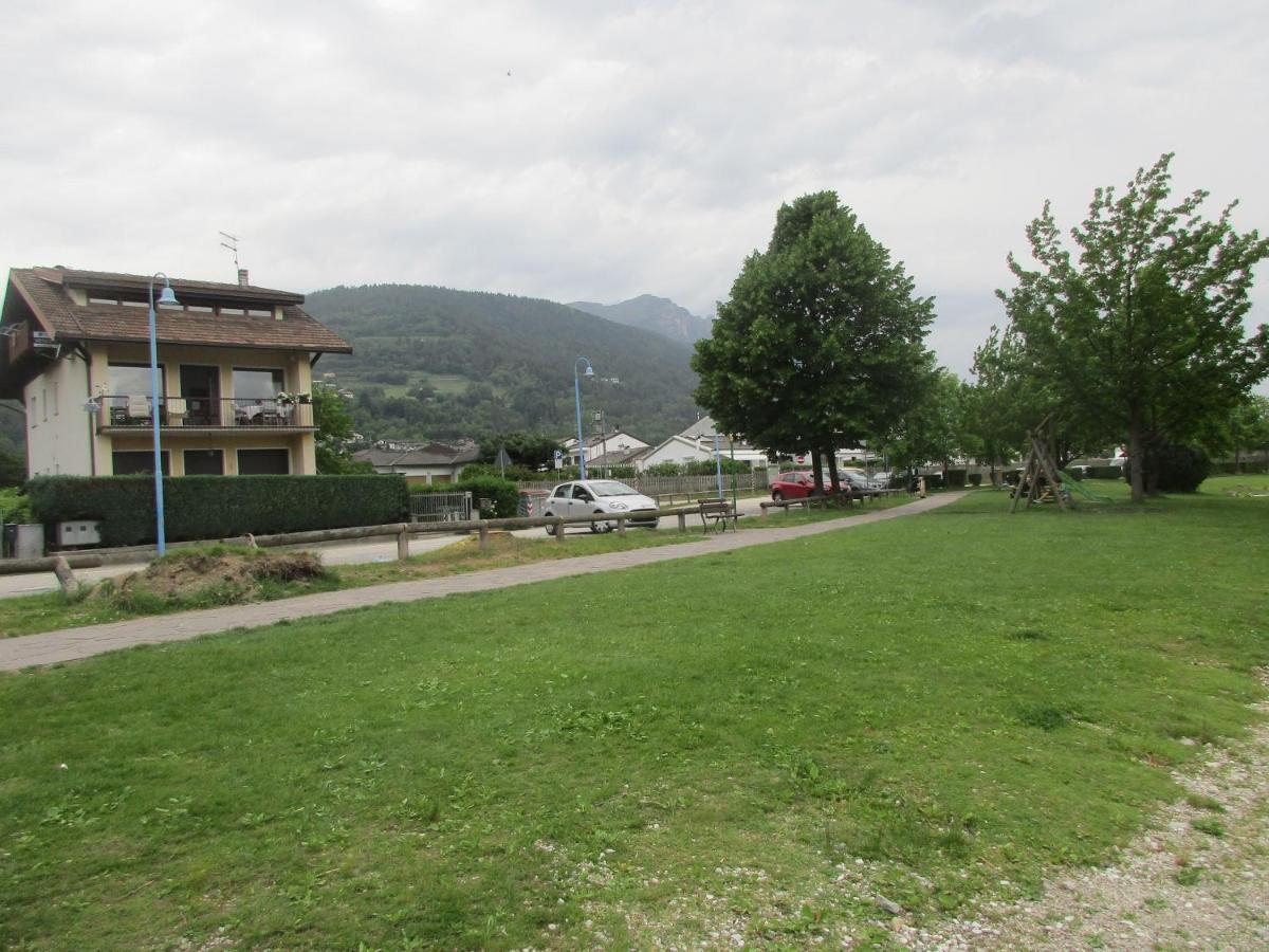 La Perla Del Lago Daire Calceranica al Lago Dış mekan fotoğraf